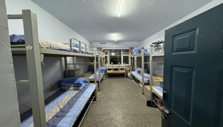 24403班-7-311寝室布置照片